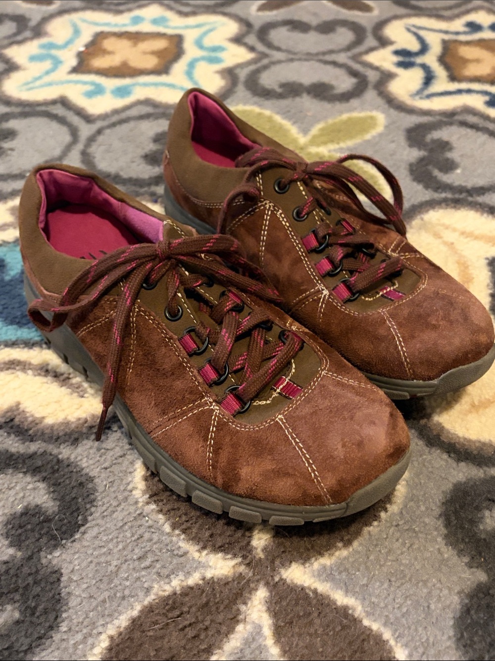 Clark’s Collection Triumph Film Suede Lace-Up Comfort Sneakers